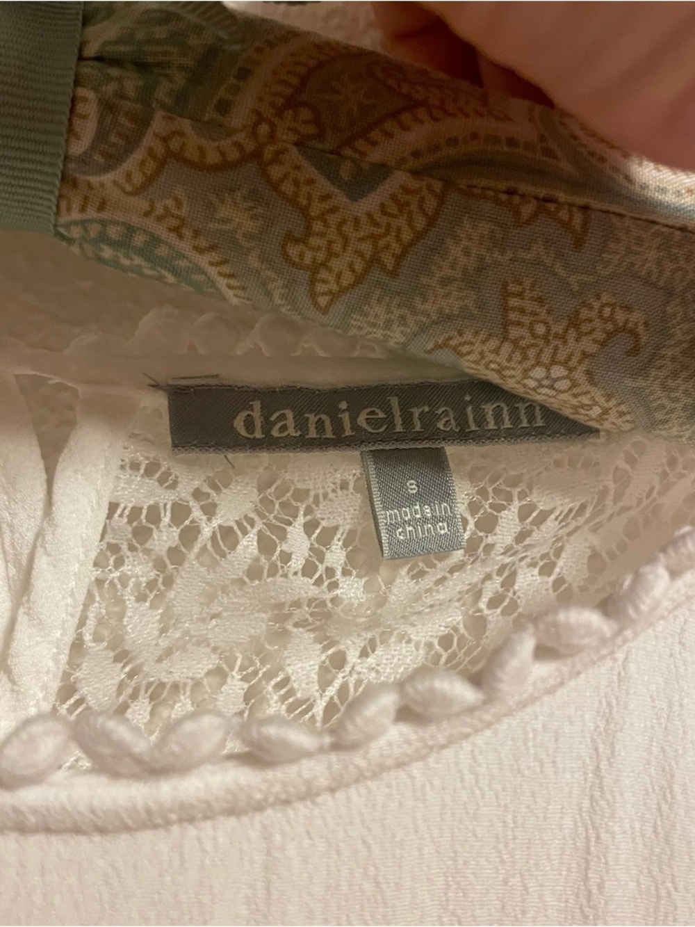Daniel Rainn Cream Lace-Trim Cap Sleeve Blouse - Picture 5 of 9